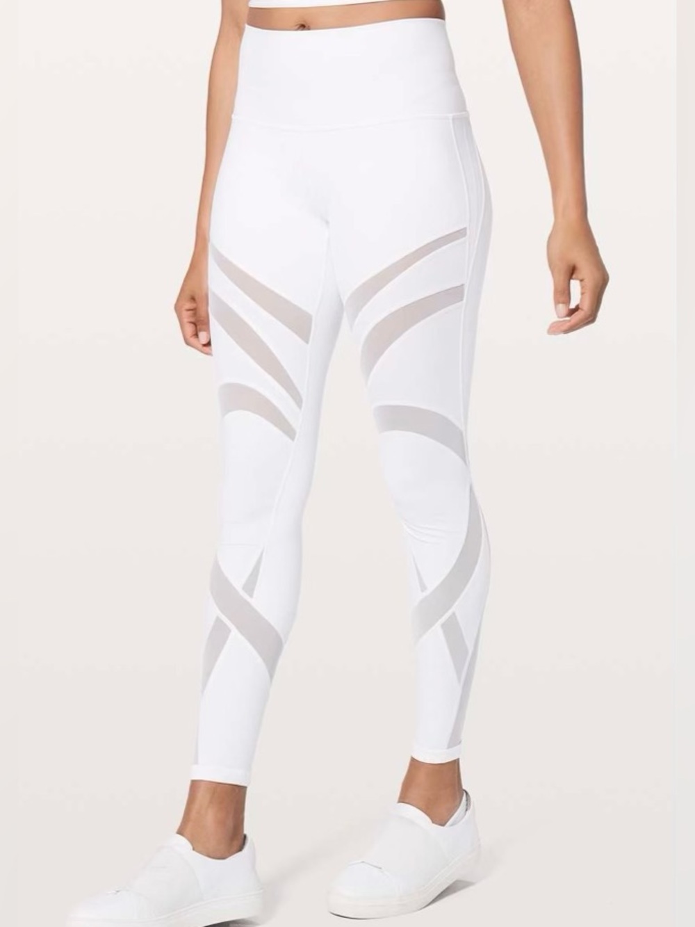 Lululemon size 2 Wunder Under 28” White Mesh